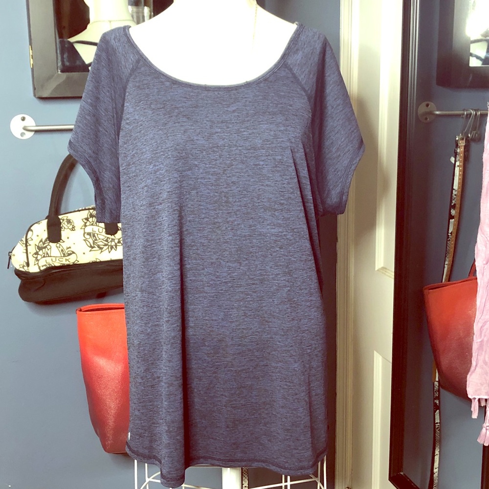 Ideology Moisture Wicking Workout top